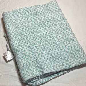 Aden & Anais muslin swaddle blanket geometric design